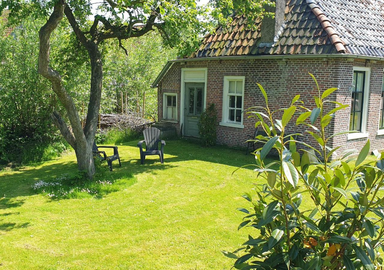 Fakansjehus Sfeervol Met Fijne Tuin Jirnsum Exterior foto